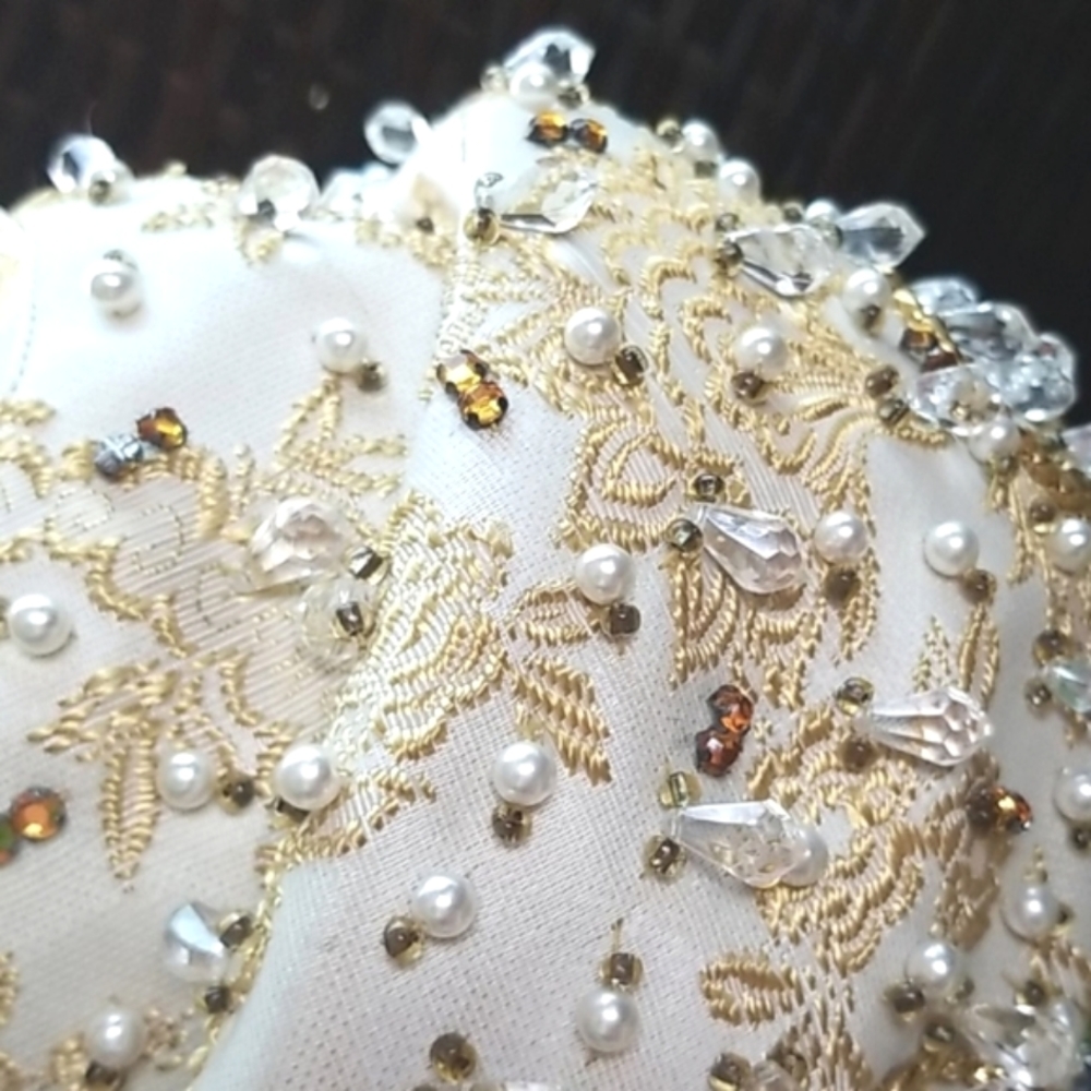 60's CHRISTIAN DIOR Vtg  Chapeaux Paris NY Beaded Ornate Wedding Hat Pristine EV - Picture 10 of 16